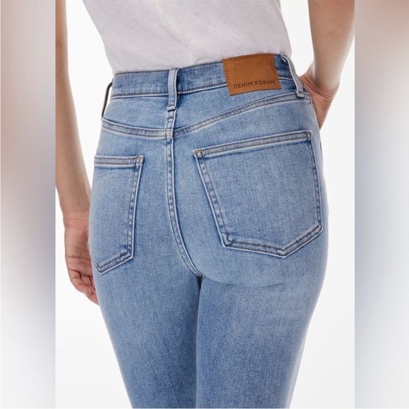 DENIM FORUM THE LOLA HIGH RISE SKINNY 26L Denim Forum Aritzia - Picture 5 of 9